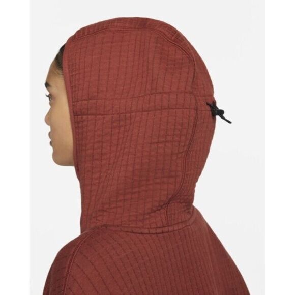 Nike DH1961-670 Unisex Sz M Red Therma-FIT ADV Tech Pack Pullover Sweatshirt - Picture 16 of 16